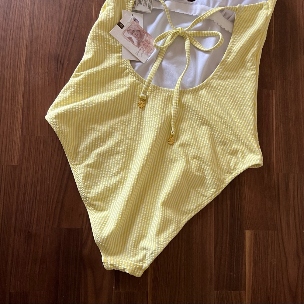 NWT Jessica Simpson Lemon Yellow Scalloped One Piece Swimsuit, size S - Picture 6 of 15
